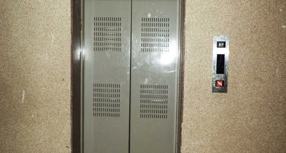 Hotel Krishna Palace AHMEDABAD, Ahmedabad 4